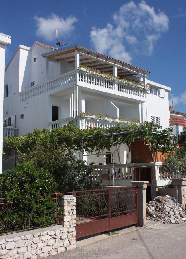 Apartments With A Parking Space Vodice - 2995 Екстер'єр фото