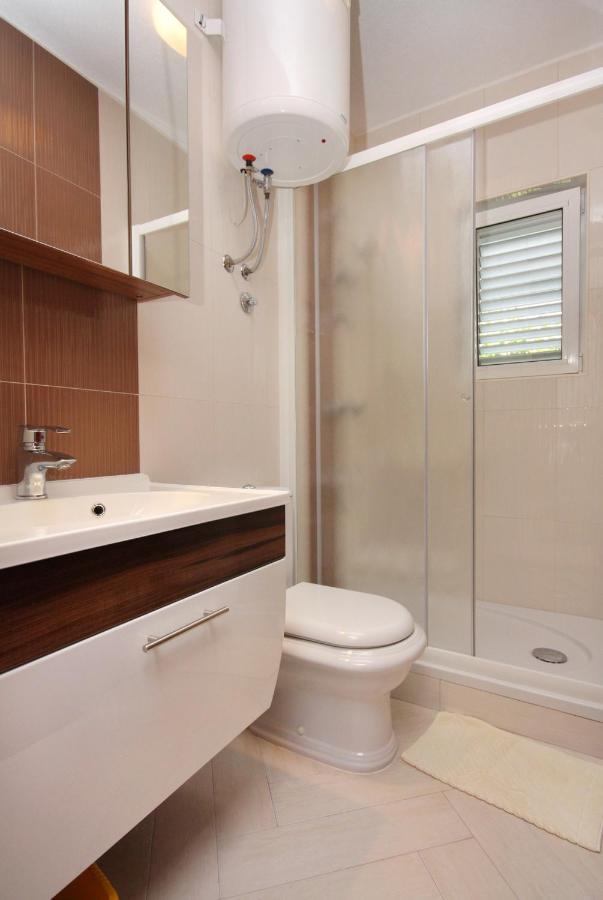 Apartments With A Parking Space Vodice - 2995 Екстер'єр фото