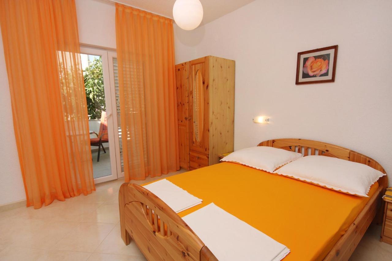 Apartments With A Parking Space Vodice - 2995 Екстер'єр фото