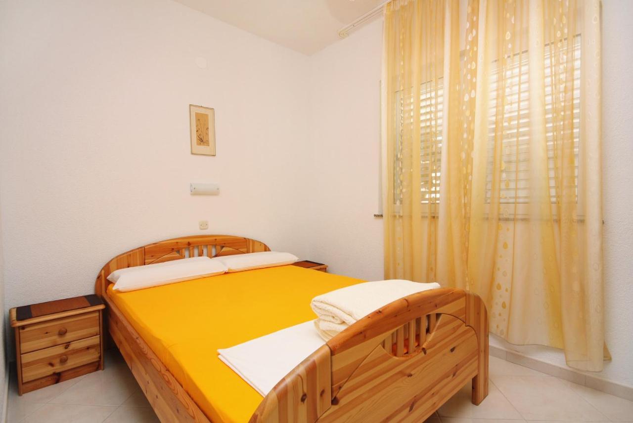 Apartments With A Parking Space Vodice - 2995 Екстер'єр фото
