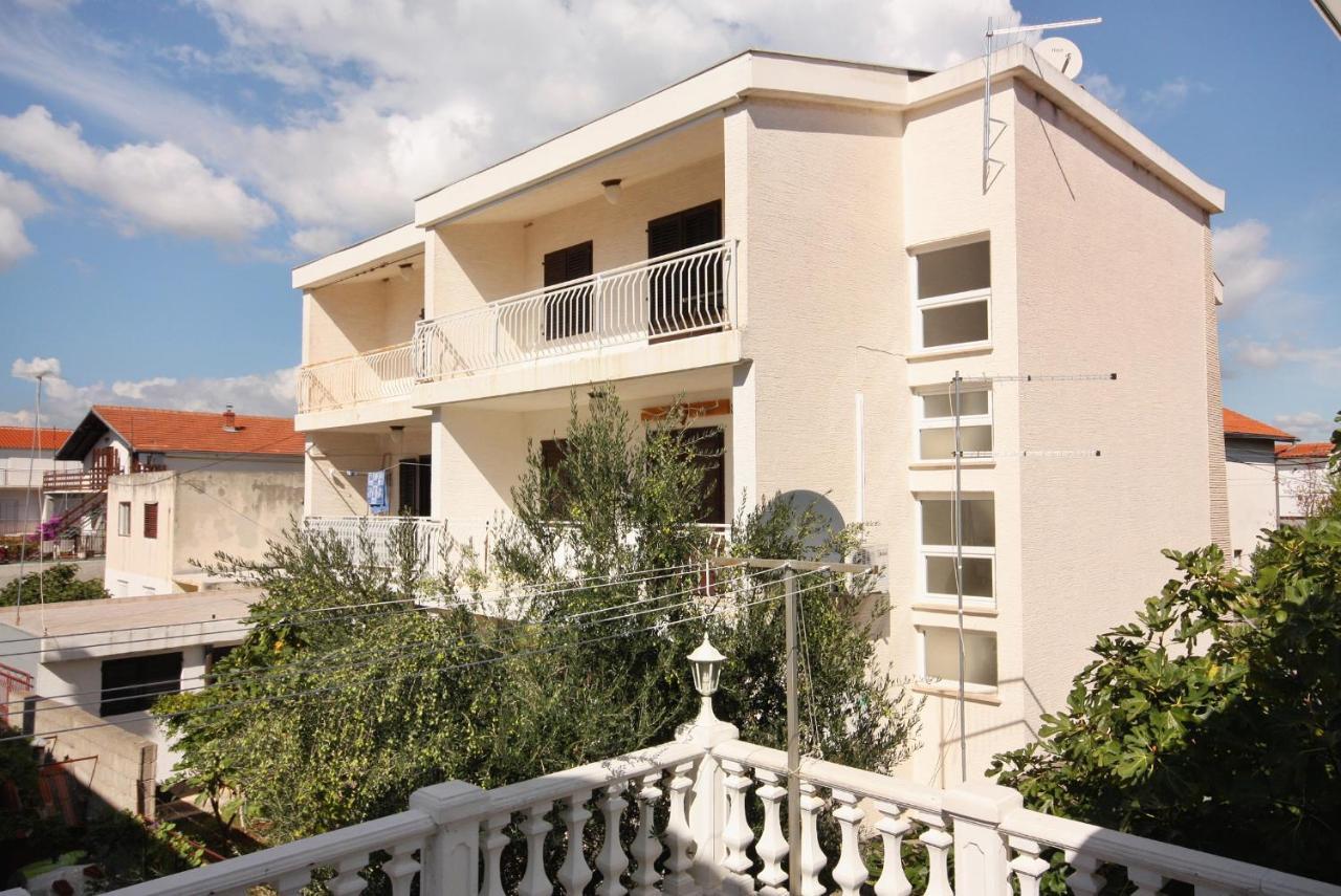 Apartments With A Parking Space Vodice - 2995 Екстер'єр фото