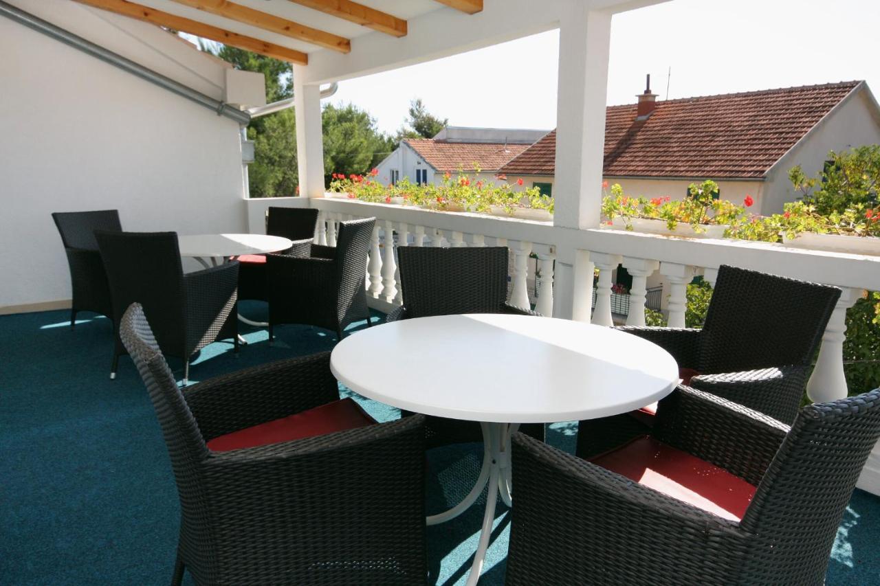 Apartments With A Parking Space Vodice - 2995 Екстер'єр фото