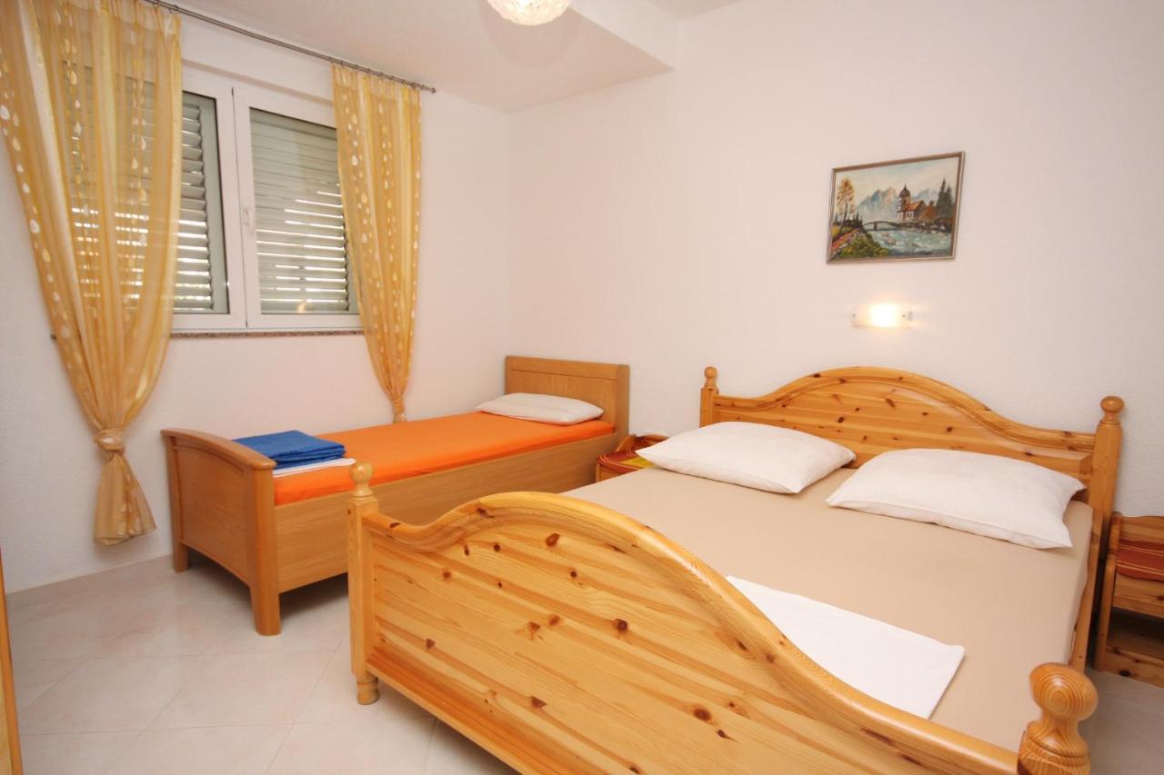 Apartments With A Parking Space Vodice - 2995 Екстер'єр фото