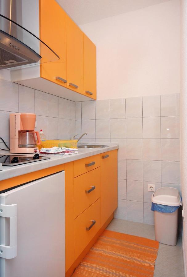 Apartments With A Parking Space Vodice - 2995 Екстер'єр фото